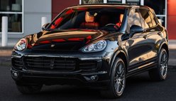 2017 Porsche Cayenne Platinum Edition