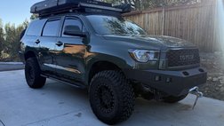 2020 Toyota Sequoia SR5