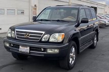 2004 Lexus LX 470 Base