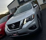 2018 Nissan Pathfinder SV