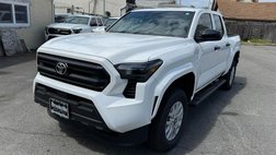 2025 Toyota Tacoma SR