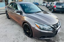 2016 Nissan Altima 3.5 SR