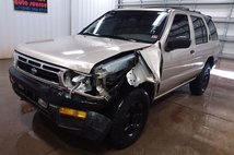 1998 Nissan Pathfinder LE