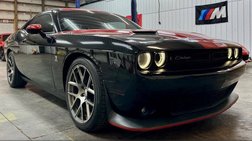 2016 Dodge Challenger 392 HEMI Scat Pack Shaker