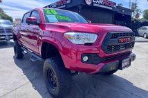 2020 Toyota Tacoma SR