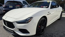 2022 Maserati Ghibli Modena Q4