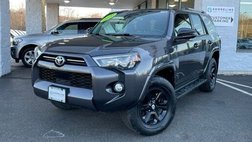 2020 Toyota 4Runner SR5 4WD