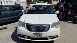 2013 Chrysler Town and Country Touring