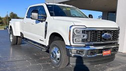 2026 Ford Super Duty F-350 Lariat