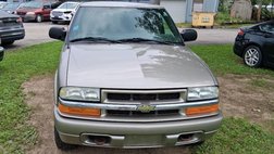2004 Chevrolet S-10 LS