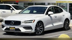 2021 Volvo S60 T5 Momentum