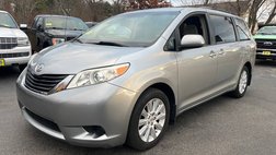 2013 Toyota Sienna LE 7-Passenger
