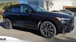 2024 Volvo XC60 B5 Plus Dark Theme