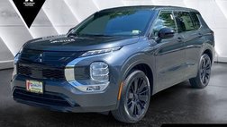 2026 Mitsubishi Outlander LE