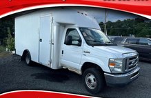2013 Ford E-Series E-350 SD