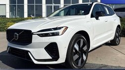 2025 Volvo XC60 T8 Plus Dark Theme