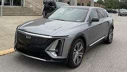 2024 Cadillac LYRIQ Luxury 2