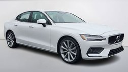 2021 Volvo S60 T5 Momentum