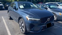 2025 Volvo XC60 T8 Plus Dark Theme