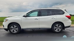 2017 Nissan Pathfinder SL