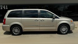 2013 Chrysler Town and Country Touring-L