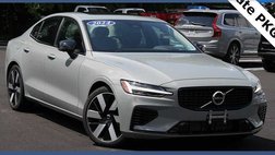 2024 Volvo S60 Recharge T8 Ultimate Dark Theme