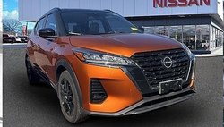 2022 Nissan Kicks SR