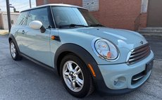 2012 MINI Cooper Hardtop Base