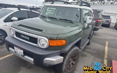 2014 Toyota FJ Cruiser Base
