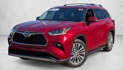 2022 Toyota Highlander Hybrid Platinum