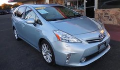 2013 Toyota Prius v Two