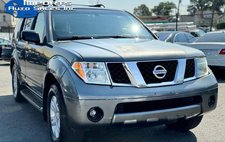 2006 Nissan Pathfinder LE 4WD