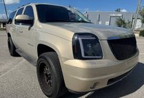 2011 GMC Yukon XL SLT