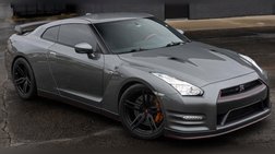 2014 Nissan GT-R 
