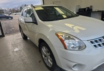 2013 Nissan Rogue SV