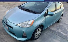 2013 Toyota Prius c Two