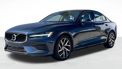 2020 Volvo S60 T6 Momentum