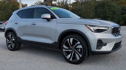 2024 Volvo XC40 B5 Plus Bright Theme