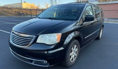 2011 Chrysler Town and Country Touring