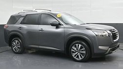 2023 Nissan Pathfinder SL