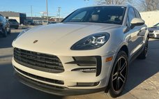2021 Porsche Macan Base