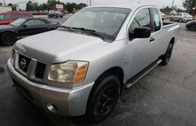 2004 Nissan Titan 