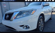 2016 Nissan Pathfinder S