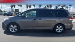 2013 Toyota Sienna LE