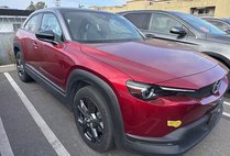 2022 Mazda MX-30 EV Premium Plus