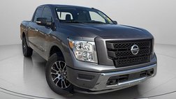 2020 Nissan Titan SV