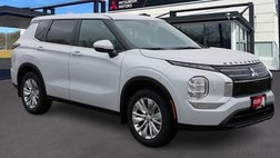 2026 Mitsubishi Outlander ES