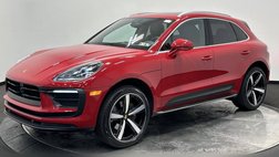 2023 Porsche Macan T