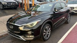 2017 Infiniti QX30 Premium