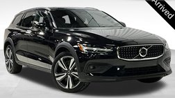 2025 Volvo V60 Cross Country B5 Plus
